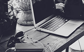 乐鱼体育官网优惠-体能储备合理，后半程体速回落小，体能储备期